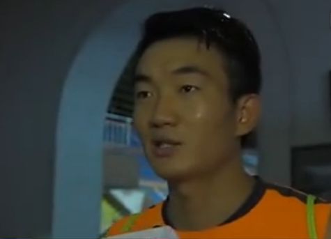 大安应了一声，姐你们先过去，我收拾好纸笔就来。